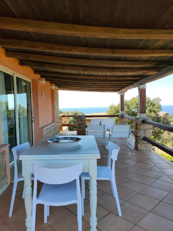 Villa Unica - Appartamenti Alba E Tramonto Isola Rossa  Exterior foto