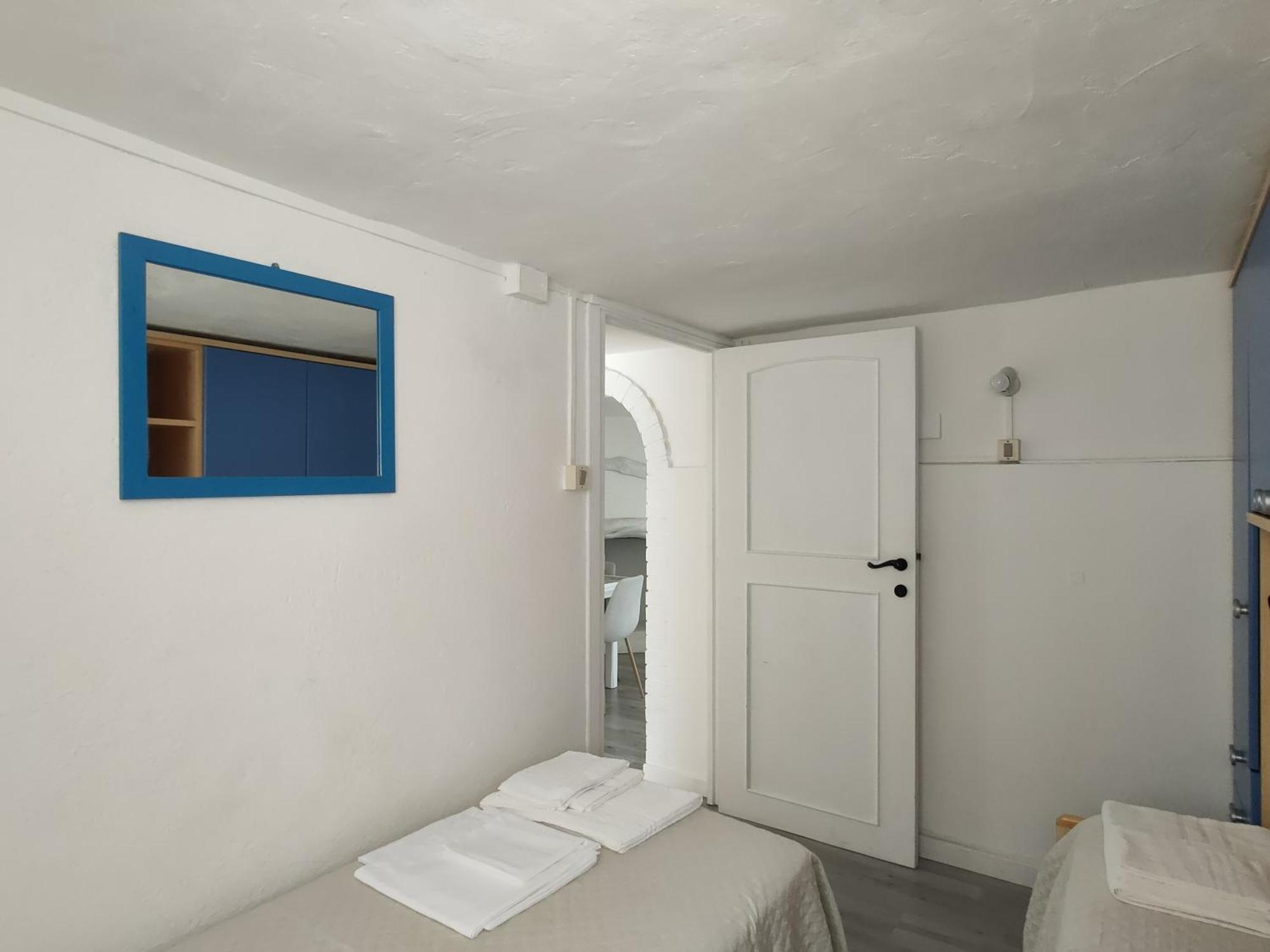 Villa Unica - Appartamenti Alba E Tramonto Isola Rossa  Exterior foto