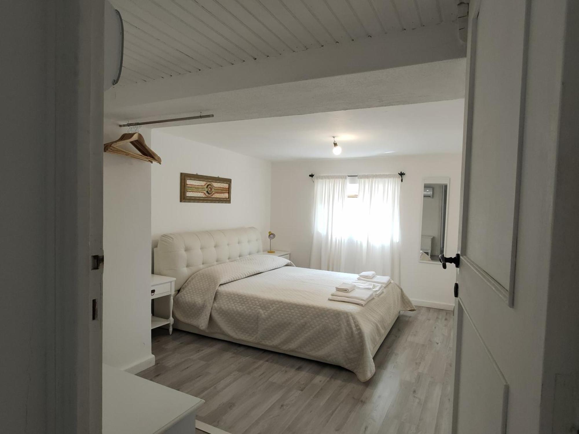 Villa Unica - Appartamenti Alba E Tramonto Isola Rossa  Exterior foto